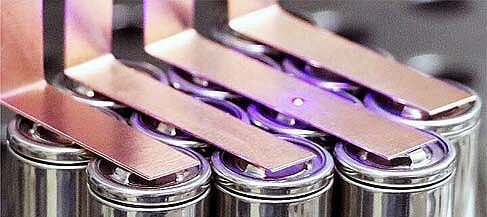 Laser-copper-welding-battery-2-LASERLINE